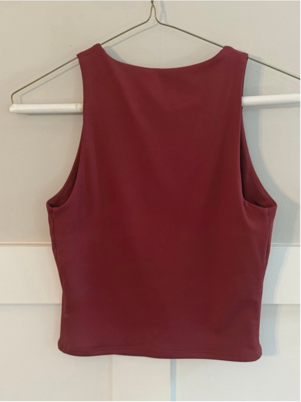 Colorfulkoala XS Burgundy Athletic Tank Top Pilates Yoga Athleisure Clean Girl - Picture 2 of 3